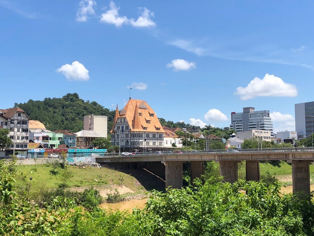Terça-feira será típica de verão em Blumenau; confira a previsão