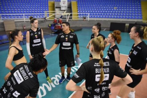 Bluvolei enfrenta vice-líder na Superliga B de Vôlei feminino fora de casa