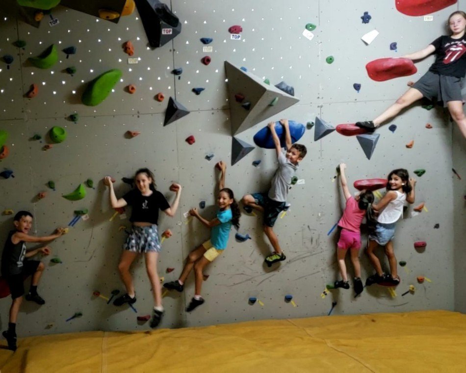 Escalada Indoor Boulder vai ser oferecido gratuitamente para crianças e adolescentes em Blumenau