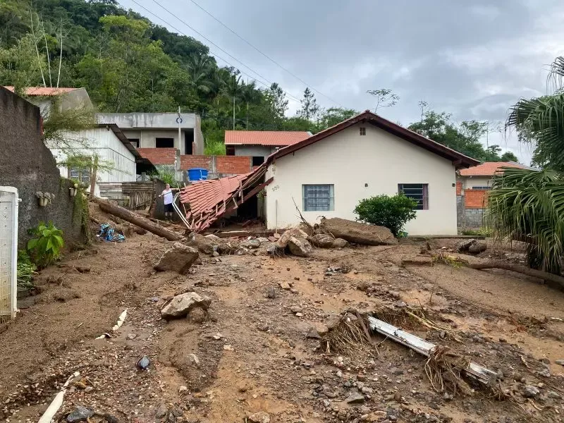 Moradores afetados pelas chuvas em Rodeio já podem solicitar saque do FGTS
