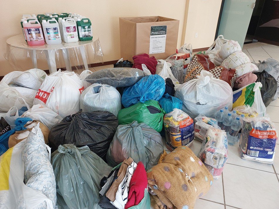 Blumenau encerra campanha de donativos para ajudar famílias atingidas pelas chuvas em São Sebastião