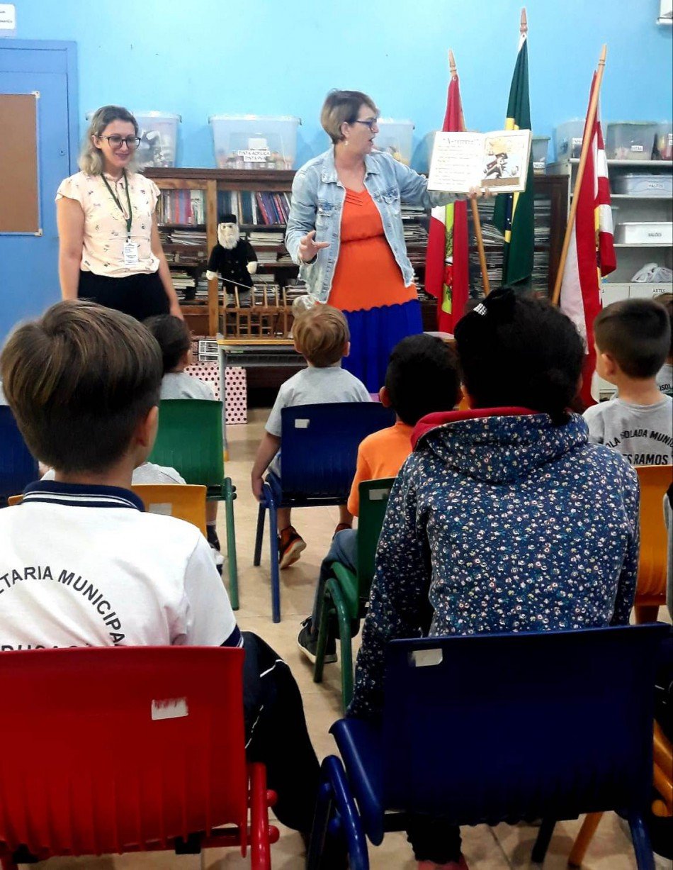 Biblioteca Ambulante de Blumenau está de volta à estrada