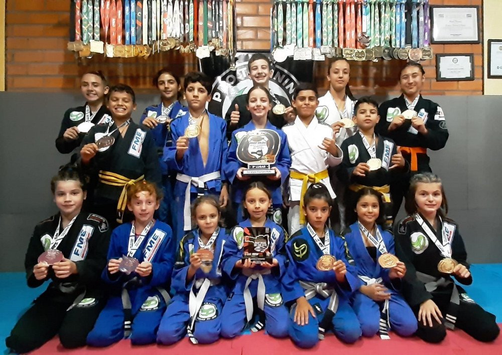 Atletas de Indaial conquistam 3º lugar na 1ª Etapa do Circuito Mormaii de Jiu-Jitsu
