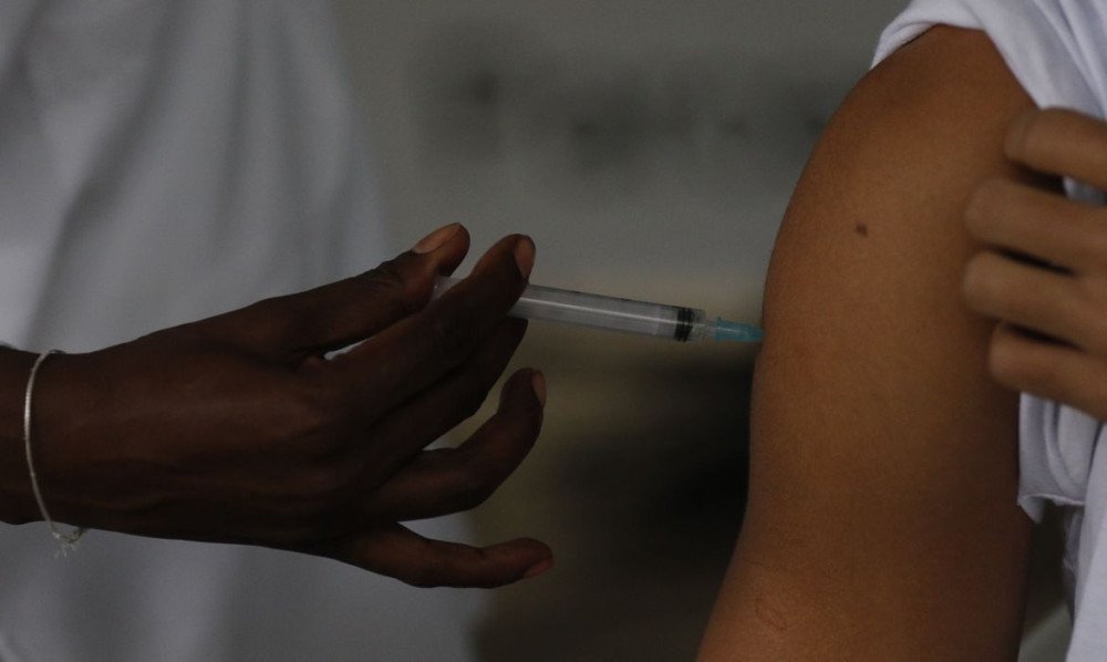 Covid-19: Indaial abre vacinação bivalente para novo grupo prioritário