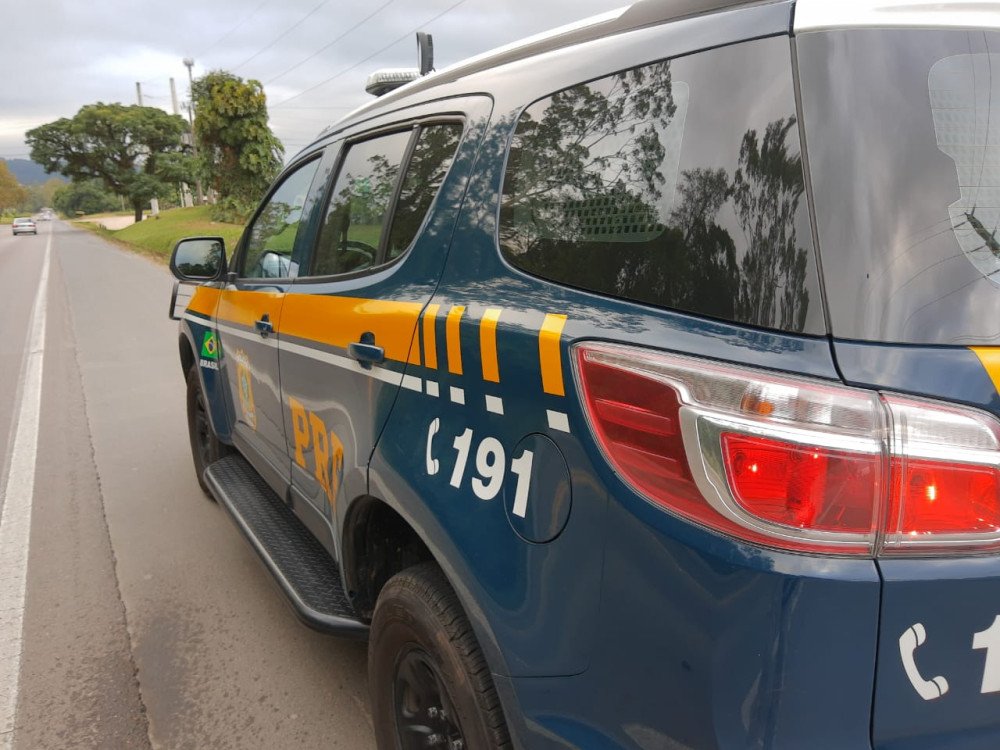 Acidente na BR-470 em Apiúna deixa dois feridos nesta quarta