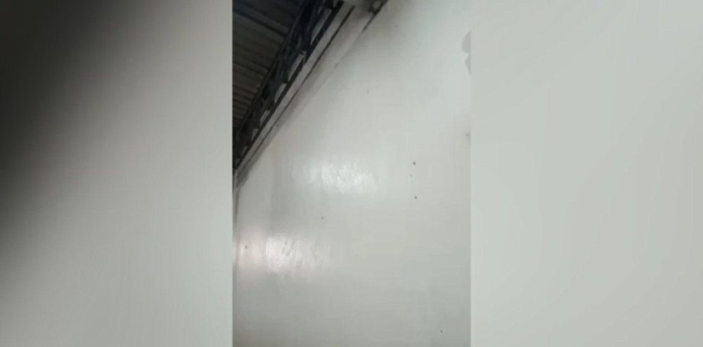 Vídeo: chuva alaga posto de saúde no bairro Velha Grande em Blumenau
