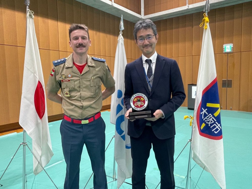 Bombeiro Militar de Blumenau participa de programa de instrução no Japão