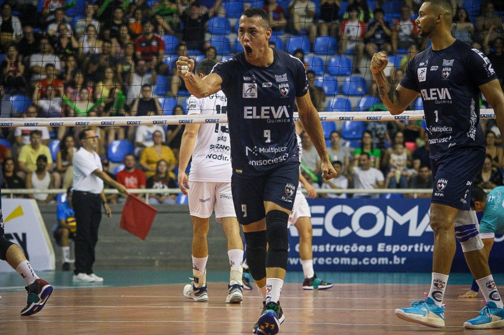 Apan Blumenau se garante nos playoffs da Superliga após derrota do Araguari
