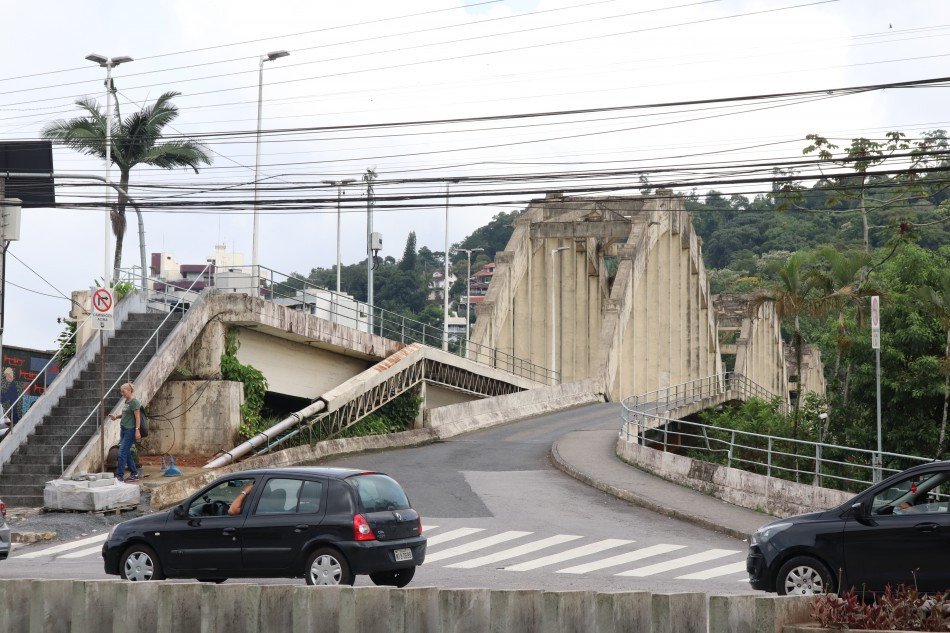 Ponte dos Arcos de Blumenau estará fechada neste fim de semana para revitalização