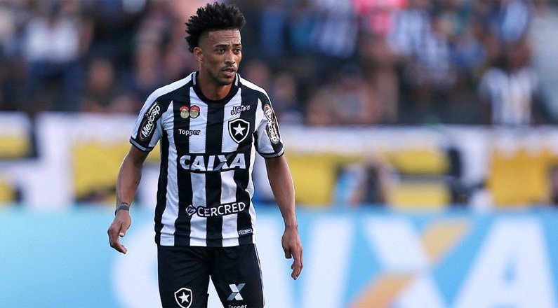 Ex-Botafogo e São Paulo é anunciado como primeiro reforço do Metropolitano para a Série B