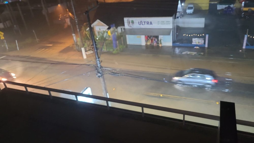 Balanço: Defesa Civil de Blumenau atendeu 16 ocorrências depois de temporal