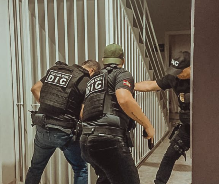 Operação Bolsa Limpa: Grupo criminoso é investigado por se apropriar de bolsas de pesquisa oferecidas a estudantes carentes em Chapecó