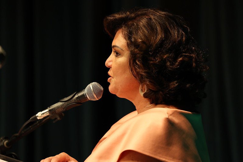 Vice-governadora de Santa Catarina explica contratação de serviços para residência oficial com valor superior a R$ 61 mil