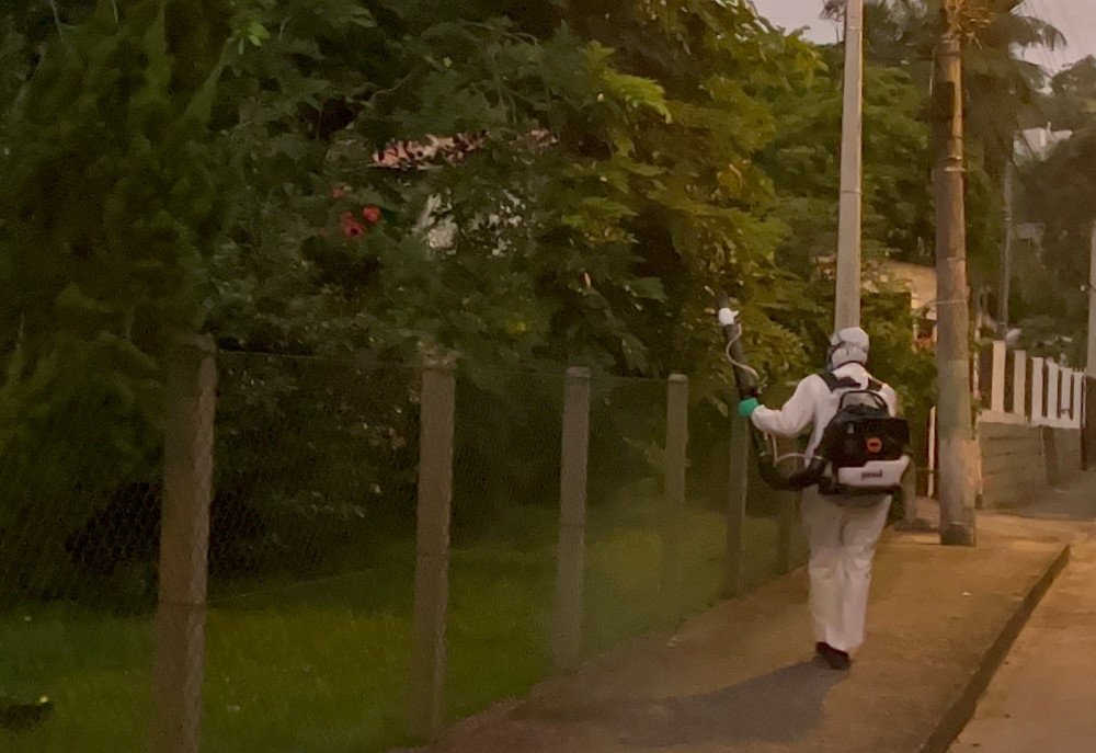 Bairros de Blumenau e Brusque terão 'fumacê' nesta sexta-feira