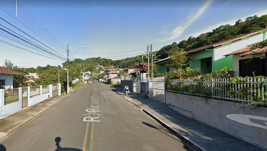 Manutenção de tubulação vai alterar trânsito em rua do Passo Manso neste fim de semana em Blumenau