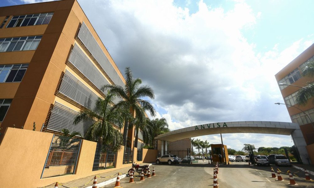 Anvisa suspende produtos de suplementos alimentares da empresa Labornatus do Brasil