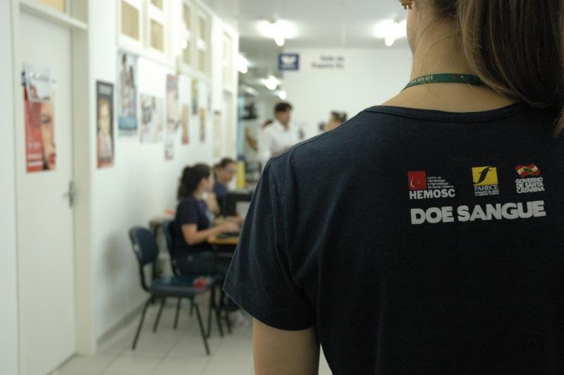 Doadores de sangue de Itajaí terão transporte gratuito até o Hemosc de Blumenau