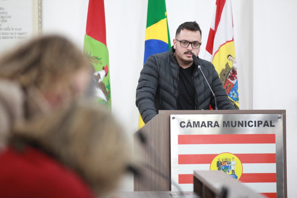 Suplente assume vaga na Câmara de Blumenau; João Paulo Taumaturgo entra no lugar do vereador Ito