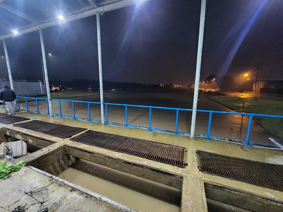 Morte é confirmada no Rio Grande do Sul após passagem de ciclone; SC tem moradores desabrigados