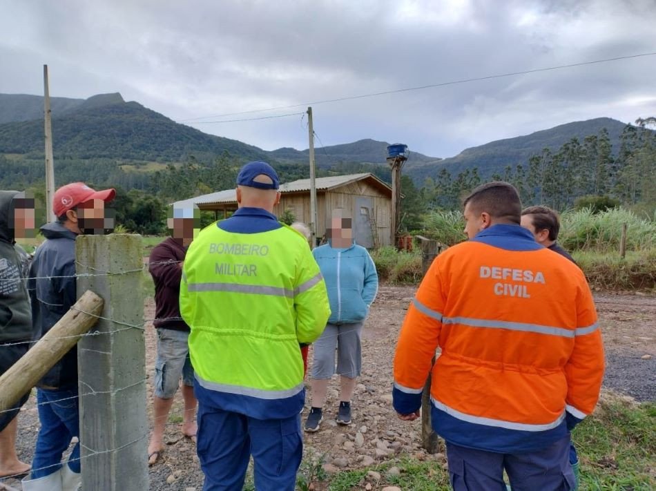 Ciclone extratropical causa ocorrências em 21 municípios de Santa Catarina