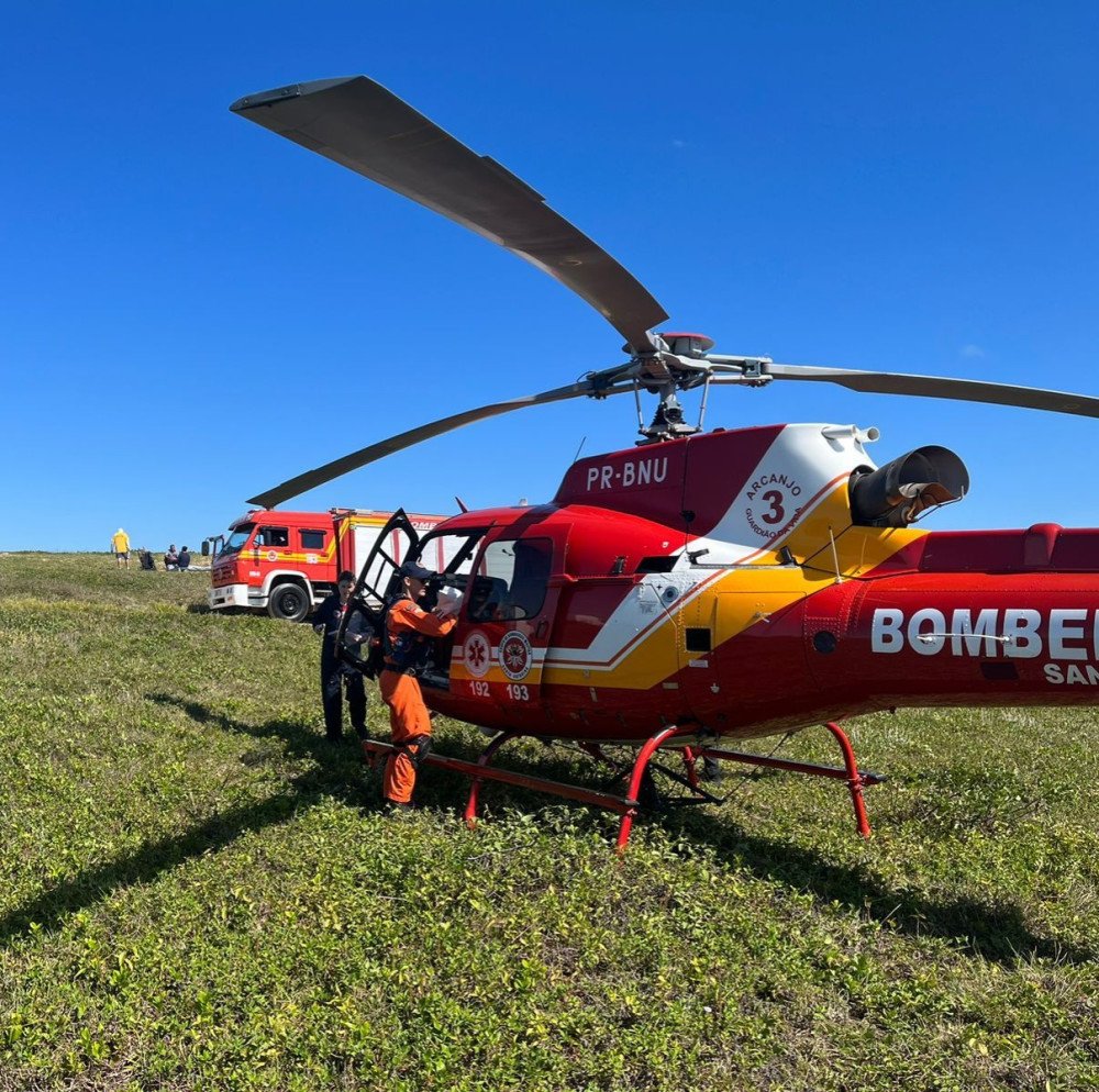 Helicóptero dos Bombeiros resgata bebê em parada cardiorrespiratória em Ilhota