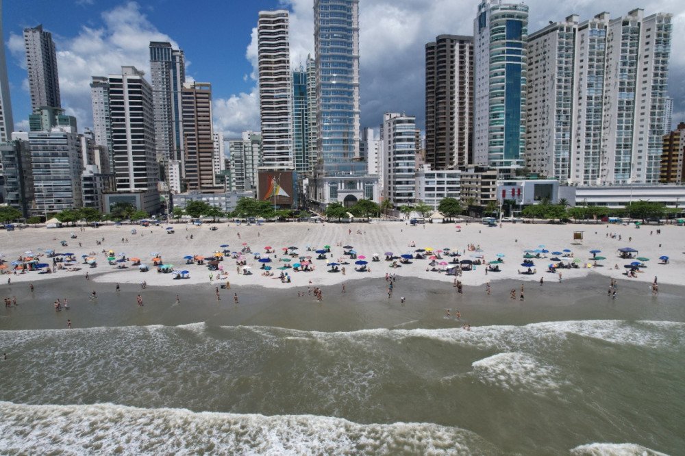 Setor do turismo de SC deve gerar mais de 5 mil empregos até o fim do ano