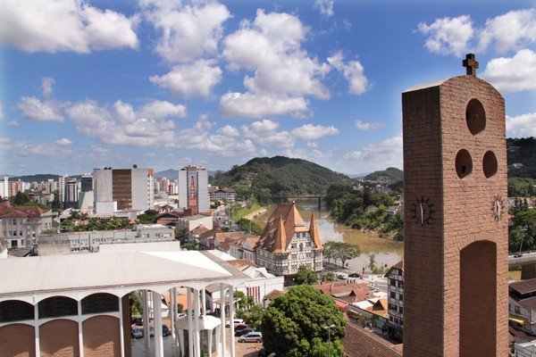 Web Stories: Censo do IBGE mostra as 5 cidades mais populosas de SC