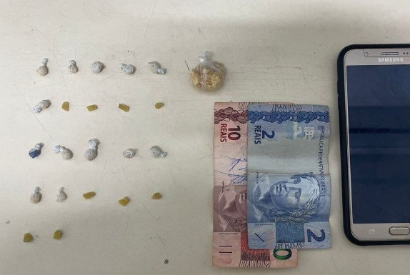 Homem é preso por tráfico de drogas em Blumenau