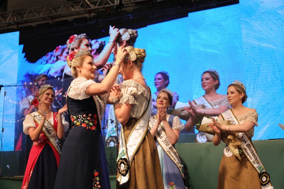 Inscrições para o concurso da Realeza da 39ª Oktoberfest Blumenau estão abertas