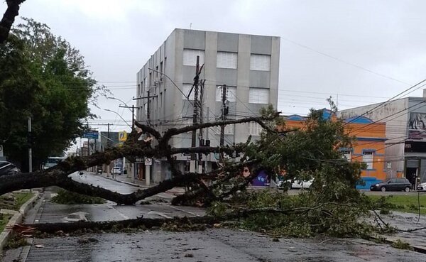 Defesa Civil confirma uma morte após passagem de ciclone no Rio Grande do Sul