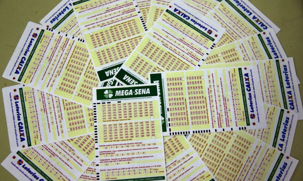 Apostas para Mega-Sena acumulada em R$ 60 milhões podem ser feitas até 19h