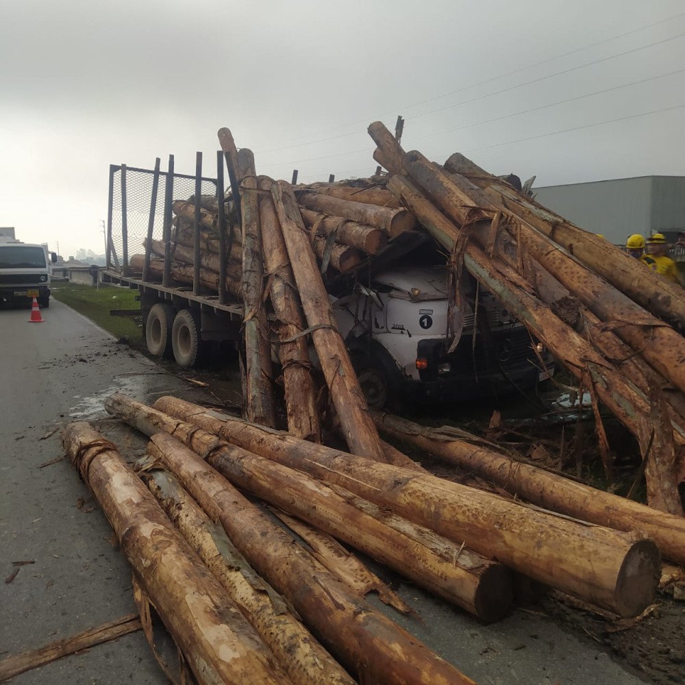 Foto: Divulgação/ Bombeiros Voluntários de Navegantes