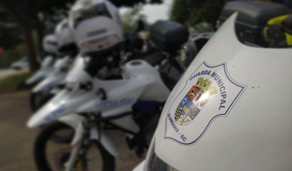 Três acidentes de trânsito com feridos são registrados nas últimas horas em Blumenau
