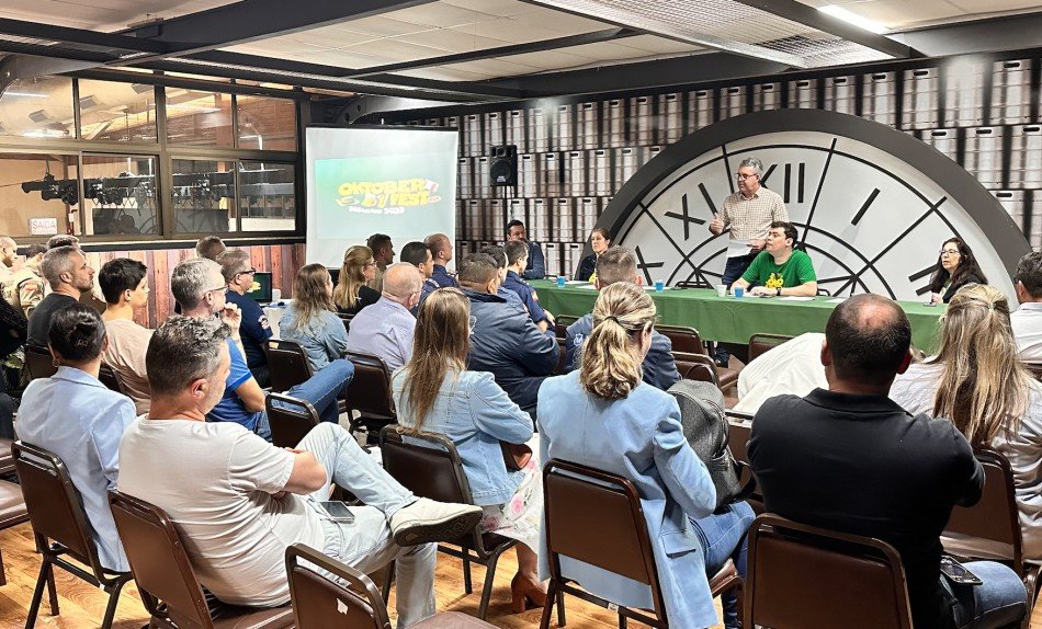 Comissão de Segurança da 38ª Oktoberfest inicia preparativos