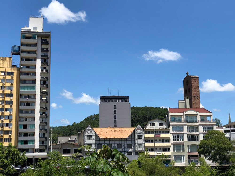 Quarta é de calorão em Blumenau; confira a previsão do tempo