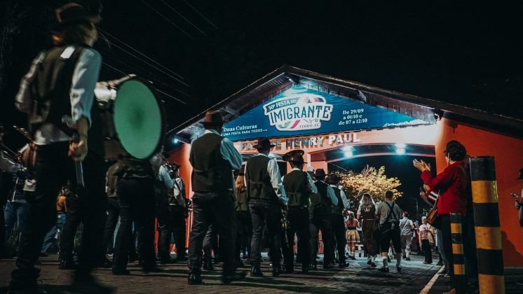 Abertas as inscrições para participar do desfile da Festa do Imigrante de Timbó