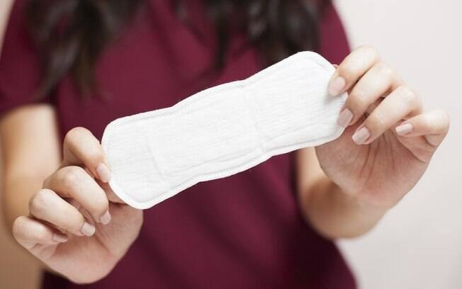 Abrigo de Blumenau recebe absorventes de campanha de dignidade menstrual