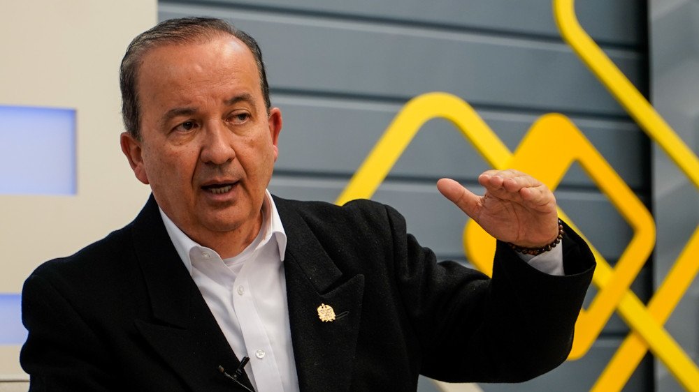 Governador de SC cumpre agenda em Blumenau nesta segunda
