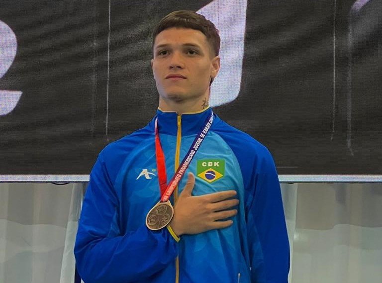 Emerson Luis. Esporte: Guerreiro