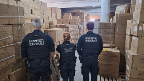 Operação desarticula grupo criminoso que trazia contrabando para o Brasil