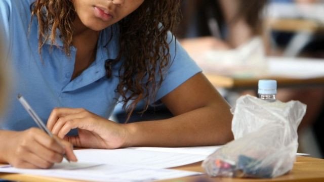 Pedidos de reaplicação do Encceja devem ser feitos até sexta-feira; saiba como