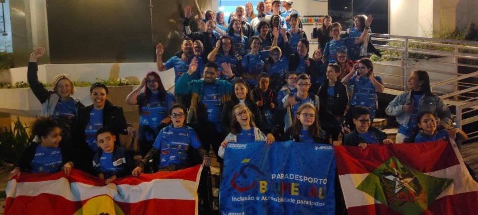 Atletas do Paradesporto de Blumenau disputam regional classificatório das Paralímpiadas Escolares 2023