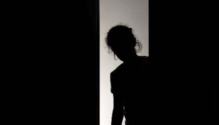 Estuprada por anos pelo tio, adolescente de 14 anos engravida e é forçada a tomar remédio abortivo em SC