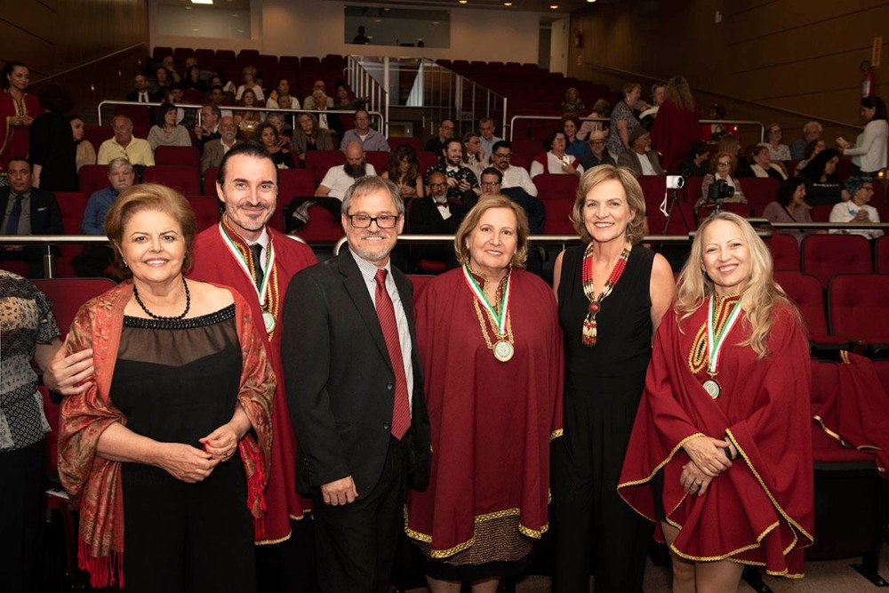 Academia Catarinense de Letras e Artes faz sessão especial no Fenatib neste sábado em Blumenau