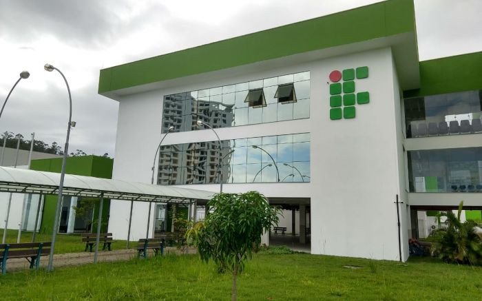 Câmpus Itajaí faz chamada para escolas públicas participarem da Feira de Ciências e Tecnologia 