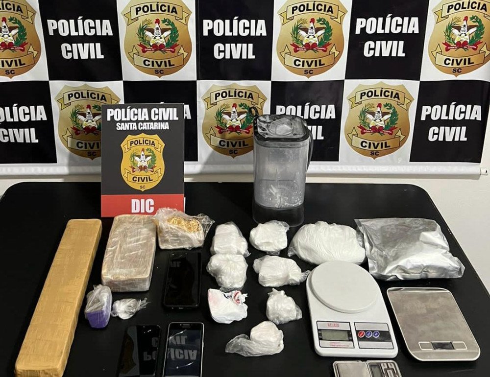 Três homens são presos por tráfico de drogas em Ilhota