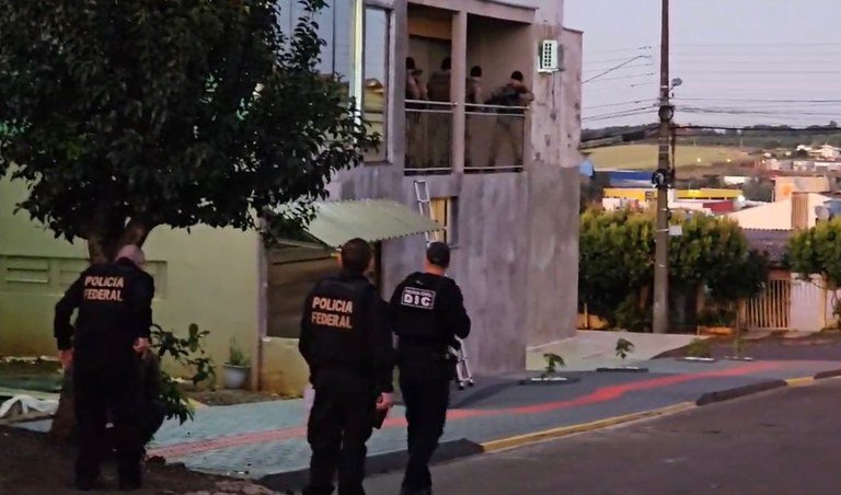 Polícia Federal desarticula grupo criminoso que atuava no tráfico de drogas em SC