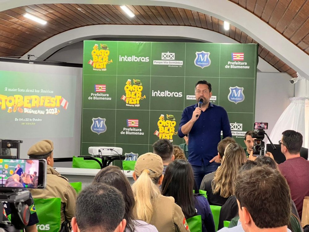 Ao vivo: Coletiva apresenta ações de segurança da Oktoberfest Blumenau
