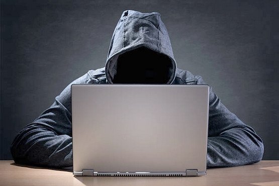 Morador de SC que teve conta em rede social hackeada e usada para golpes será indenizado em R$ 10 mil