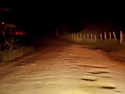 Vídeo: Comunidade cobra manutenção de rua em Luiz Alves; 